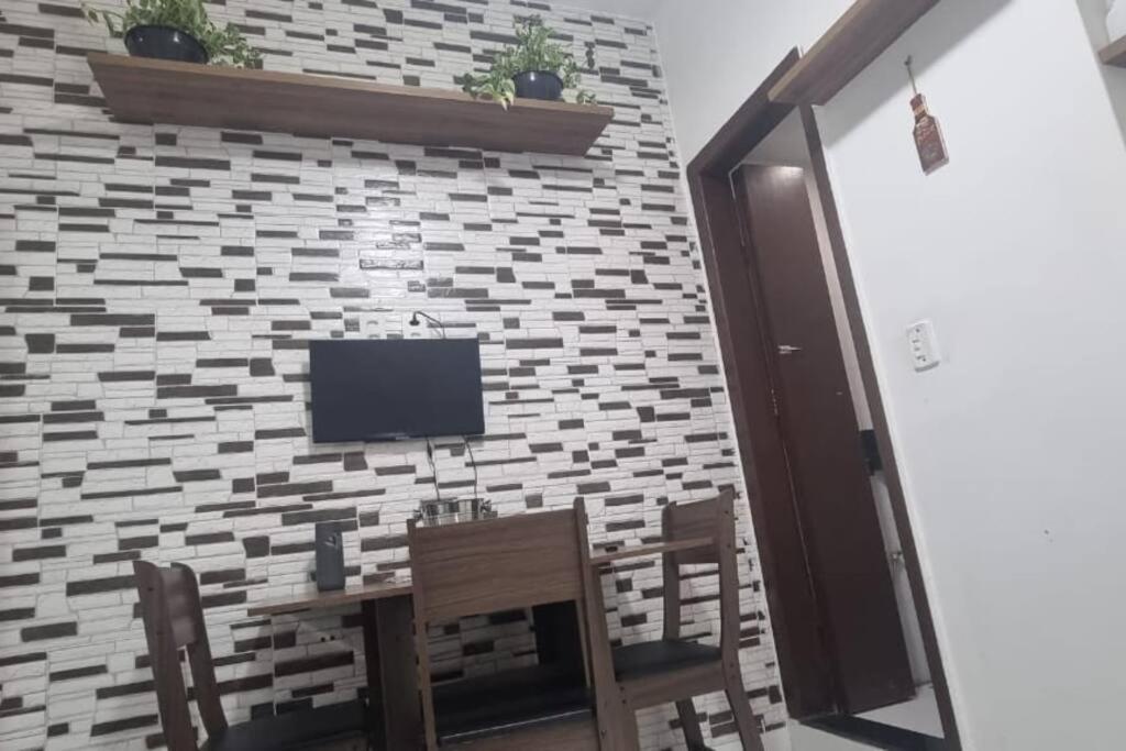 Quarto E Sala A Uma Quadra Da Praia Copacabana Posto 02 Рио де Жанейро Екстериор снимка